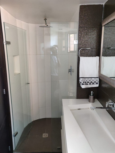 Imagen 10 de 12 de Apartamento En Venta En El Poblado