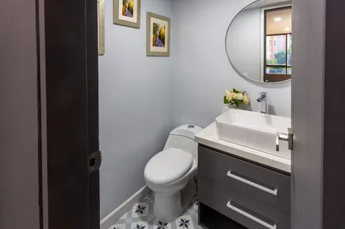 Apartamento En Venta En Loma De Los Balsos. Cod V21555
