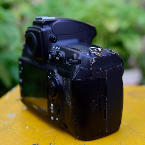 Nikon D700 (corpo, Bateria, Carregador) 97k