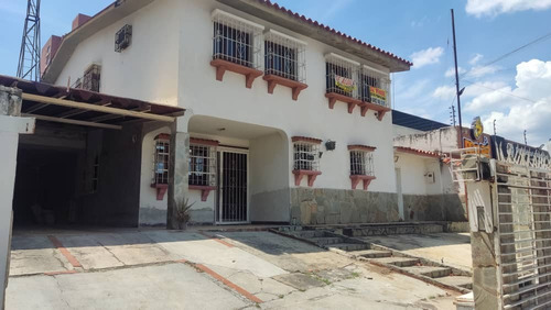Pm Casa Con Uso Comercial En Alquiler En La Viña Valencia