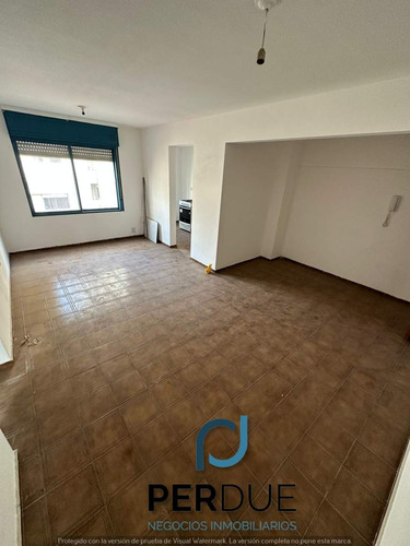 Venta Departamento 2 Dormitorios Alberdi.