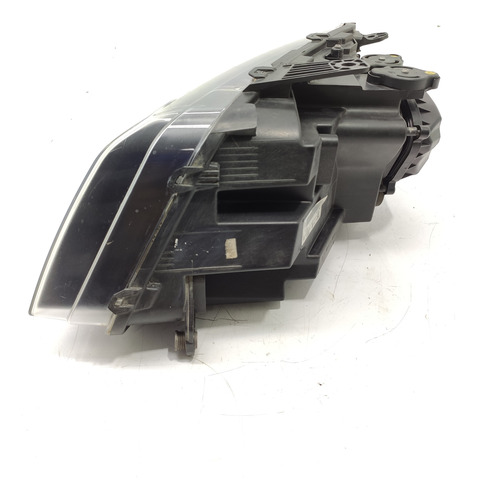 Farol Amarok Direito Led Xenon 2017 2018/2023 2h1941015ag (Usado)