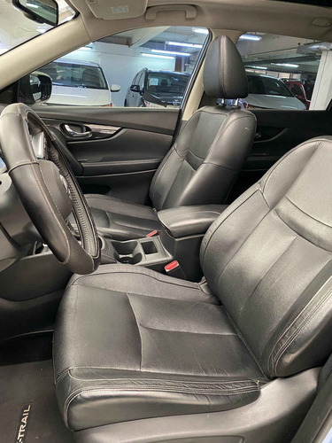 Imagen 12 de 15 de Nissan X-trail 2018 X-trail Exclusive
