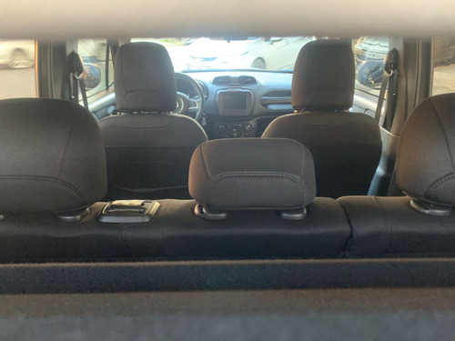 Jeep Renegade 1.8 Sport Plus