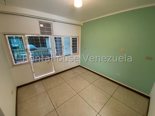 Amplia Casa En Venta El Cafetal Rah Mls25-6867