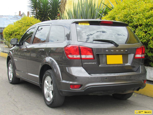 Imagen 3 de 25 de Dodge Journey 2.4 Se