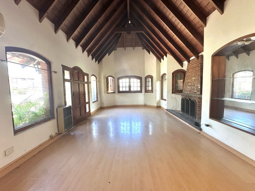 Casa En Venta De 4 Ambientes En Club De Campo El Carmen Barrio Cerrado Hudson