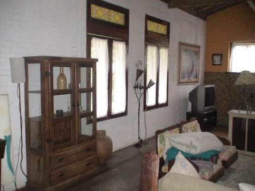 Imagem 7 de 14 de Chácara Ampla Em Itariri Com Piscina, 4 Quartos, Nascente