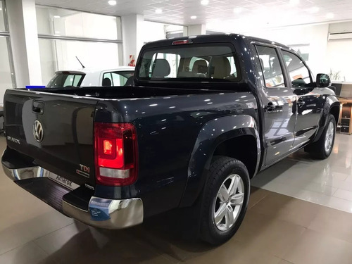 Imagen 10 de 18 de Volkswagen Amarok Highline 4x2 At Mgg #a1