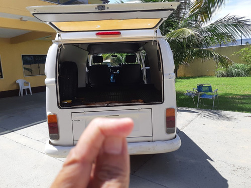 Volkswagen Kombi 2012 1.4 Total Flex 3p