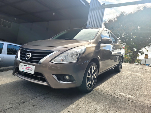 Nissan Versa Nissan Versa 1.6 16V SL FlexStart (Flex)