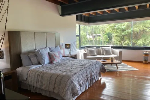 Casa En Venta Sueña En Avándaro: Lujo Y Naturaleza Al Máximo $25'500,000 Us$1´256.15