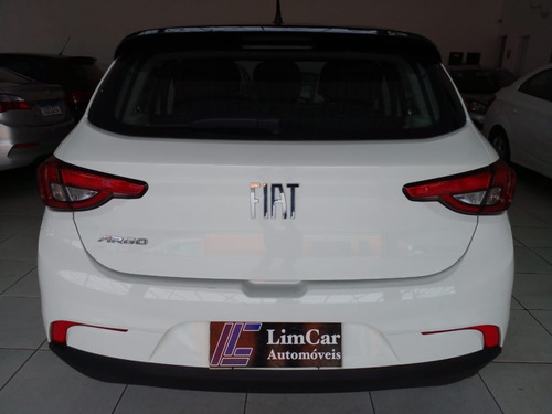 Imagem 8 de 12 de Fiat Argo