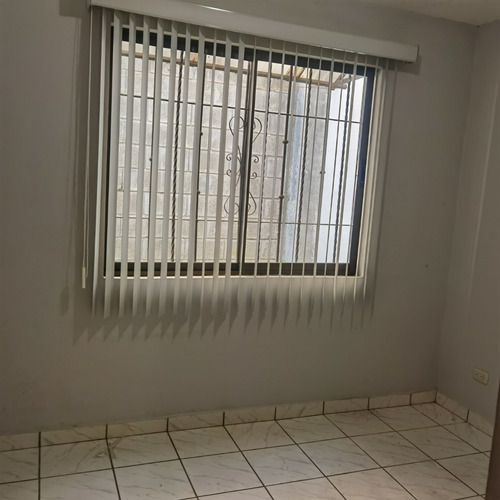 Imagen 9 de 11 de Se Alquila Lindo Apartamento En Primera Planta En Santo Domingo Heredia