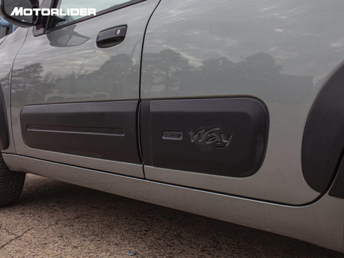 Imagen 18 de 25 de Fiat Uno Way L 1.4 Extra Full | Permuta / Financia