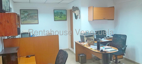 #*25-18248 Estupendo Galpón Semicerrado De 449 Mt2, Zona Centro Oeste, Barquisimeto, Lara. Adelaida Armeya