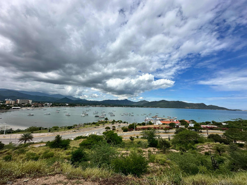 Vendo Terreno De 72.000 Mts, Playa Caribe, Isla De Margarita
