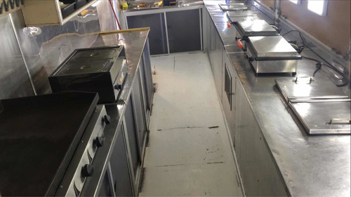 Imagem 3 de 10 de Treiler Food Truck
