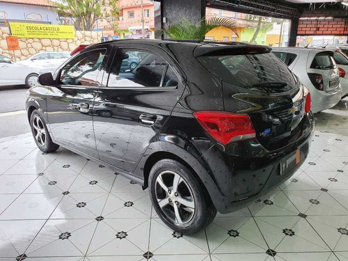 Chevrolet Onix Ltz 1.4