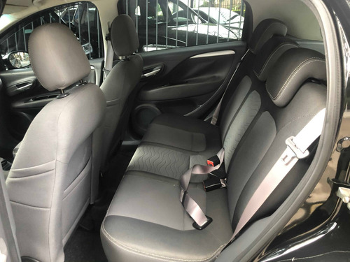 Fiat Punto 1.6 Essence 16v Flex 4p Manual