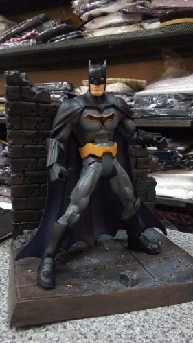 Dc Multiverse Batman Rebirth, Con Batarang, Suelto Y Usado!! (Usado)