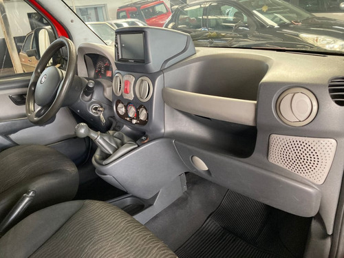 Fiat Doblo 1.4 MPI ELX 8V FLEX 4P MANUAL