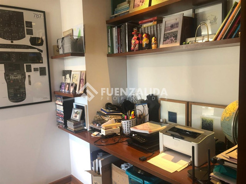 Departamento En Venta De 4 Dorm. En Lo Barnechea