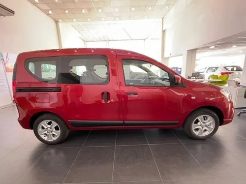 Imagen 16 de 25 de Renault Kangoo Zen 2022 Fin. Pref. (jp)