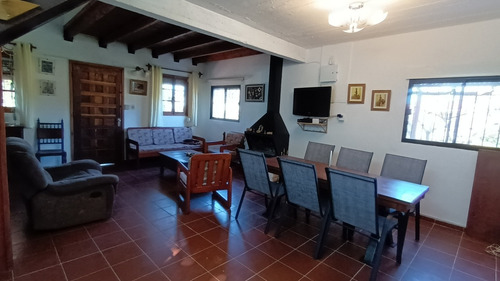 Imagen 6 de 23 de Los Robles,comoda Casa Para 8 Personas, 2 De La Playa