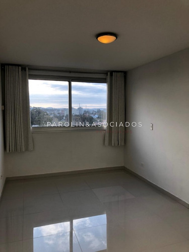 Imagen 5 de 10 de En Venta Apartamento 2 Dormitorios,roosevelt