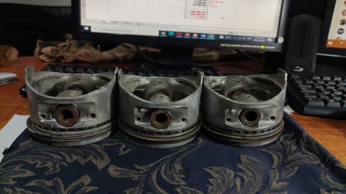 Piston Motor Mitsubishi 3000 Outlander Montero Preciio X Uni