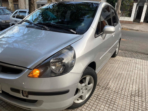 Imagen 25 de 25 de Honda Fit 1.4 Lx 2005