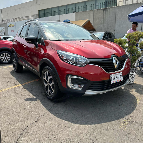 Renault Captur 2.0 Iconic At