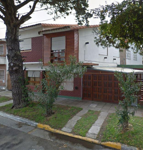 Casa En Venta - 4 Dormitorios 2 Baños - 135mts2 - San Bernardo Del Tuyú