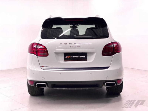 Porsche Cayenne V6