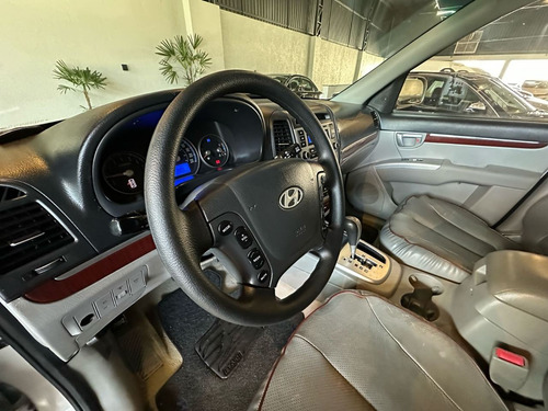 Hyundai Santa Fe GLS 2.7 V6 4x4 (7 lug)