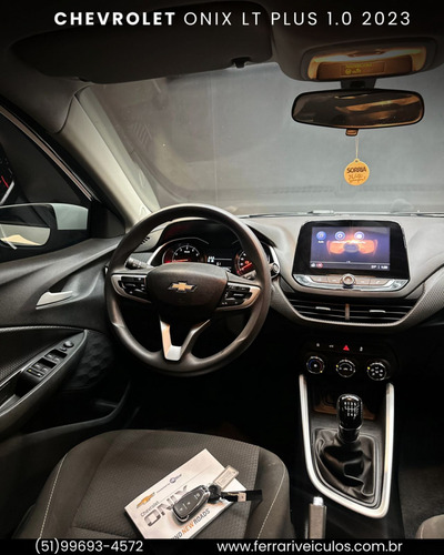 Chevrolet Onix ONIX SEDAN Plus LT 1.0 12V Flex 4p Mec.