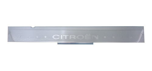 Imagen 2 de 5 de Zocalo Citroen C3 Xtr Policarbonato Color Aluminio Legitimo