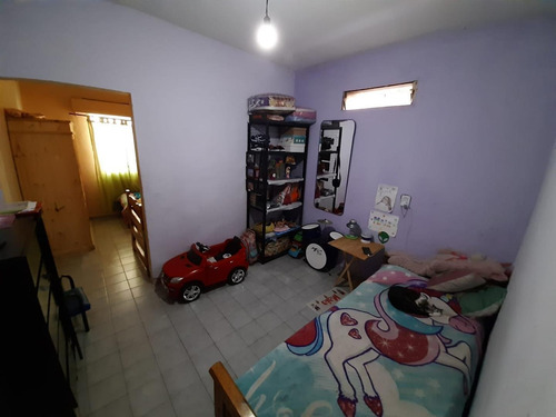 Imagen 8 de 19 de Casa De 3 Dormitorios - Barrio Triángulo