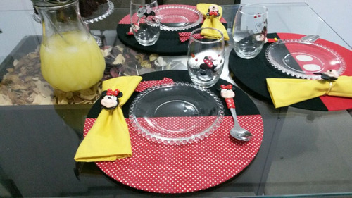 Conjunto 2 Capas P Sousplat E 2 Guardanapos Mickey E Minnie