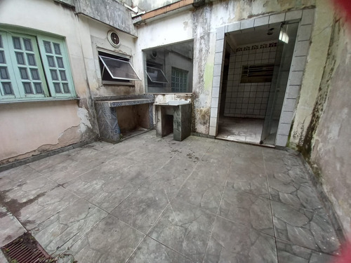 Casa Com 120 De Área Construída