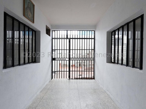 Imagen 10 de 30 de Casas Venta Bararida Zona Este Calle Cerrada Barquisimeto Laraa