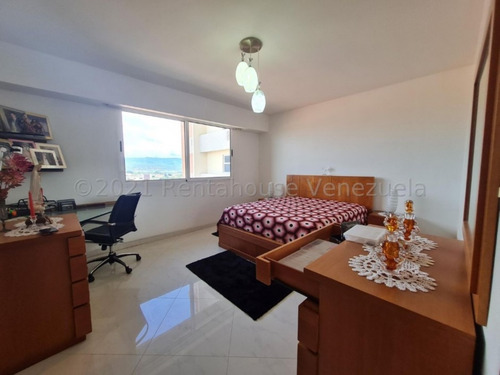Imagen 12 de 30 de Apartamento En Venta Zona Este Barquisimeto, Moderno, Planta Electrica, Vista Panoramica,bellas Areas Sociales, Contacto 0424-5620928 Flex 22-6785b Z14