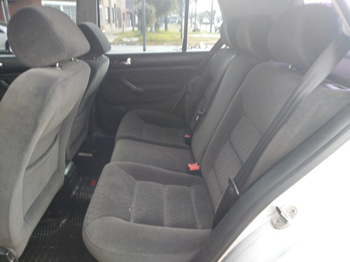 Volkswagen Golf 1.6 Comfortline 2005