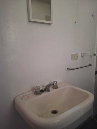 Arriendo Centrica Casa 1 O 2 Personas (85037)