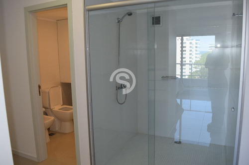 Apartamento En Venta - Brava- Ref: 3982