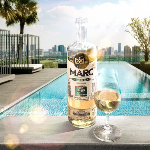 Imagem 2 de 7 de Cachaça Marc Amburana Premium De Alambique