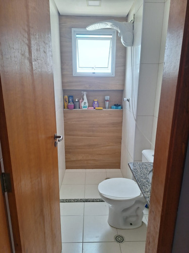 Apartamento 55 M2 Com Suíte E Varanda Ampla.