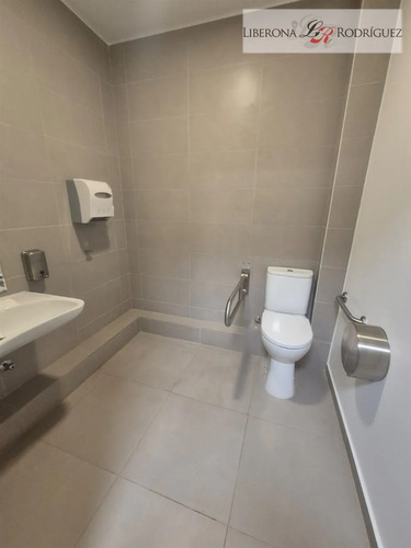 Oficina En Arriendo, Reñaca, Viña Del Mar