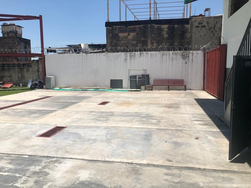 Imagen 19 de 28 de Estacion De Servicio Av. Constitucion Con Calle Carabobo 3500 Mts2